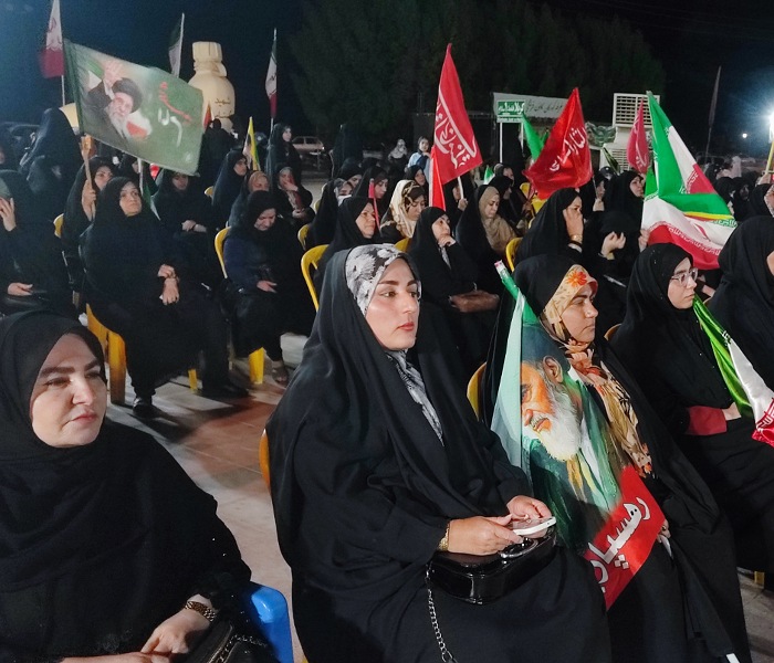 ایستادگی، رمز ماندگاری و پیروزی ملت ایران است