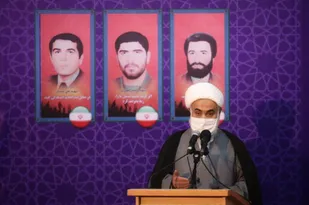 حق جهاد را با ایستادگی پای ارزش&zwnj;های دفاع مقدس و آرمان&zwnj;های انقلاب ادا می&zwnj;کنیم