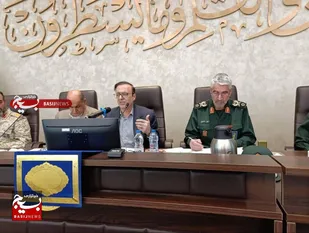 توسعه کشور خط قرمز همه مسوولان است/سپاه نقش مهمی در توسعه استان قزوین دارد