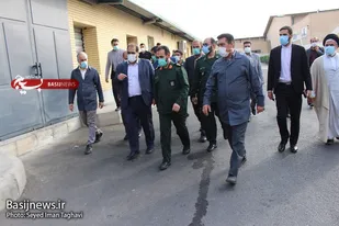 بازديد فرمانده سپاه استان از دو واحد توليدي در سمنان