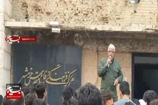بازدید دانش آموزان پسر شهرستان دشتی از موزه دفاع مقدس خرمشهر
