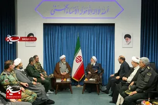 آینده جهان نابودی اسرائیل و قدرت های استکباری است