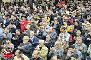 اقامه نماز عیدفطر به امامت حجت الاسلام زمانی موسوی در&nbsp; تویسرکان