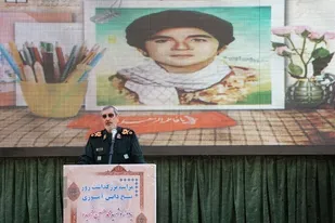 آئین افتتاحیه اردوهای راهیان نور دانش&zwnj;آموزی در جوار مزار شهید فهمیده  برگزار شد