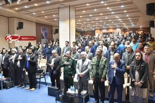 نشست پرسش و پاسخ دانشجویان علمی&zwnj;کاربردی گلستان با فرمانده سپاه نینوا