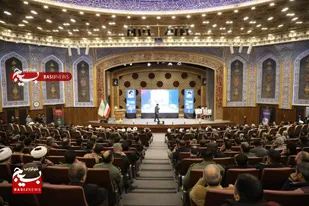 سپاه پاسداران مولود انقلاب اسلامی است