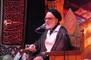 یادواره شهدای طلاب و روحانی شهرستان لنجان با سخنرانی آیت الله مهدوی