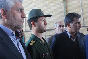 امروز کارگران در جبهه اقتصادی، سخت ترین دفاع را می&zwnj;کنند
