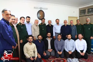 دیدار مسئولین سپاه انصارالحسین(ع) همدان با خانواده شهید &laquo;امیرمحمد زمانی&raquo;