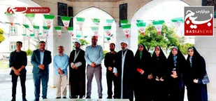 حضور مسئول عقیدتی سپاه حضرت سیدالشهداء(ع) استان تهران سر مزار شهید گمنام دانشگاه آزاد اسلامی واحد فیروزکوه