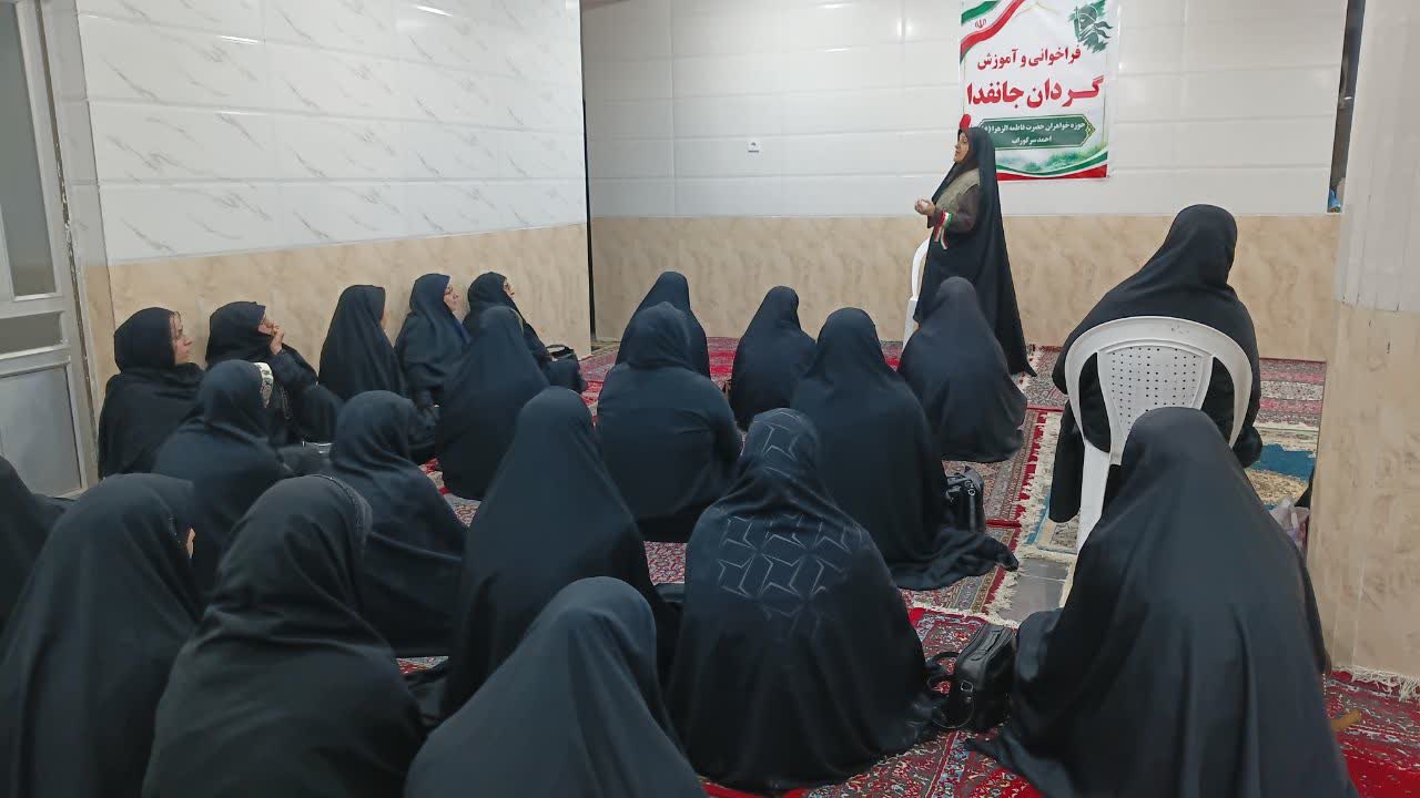 هر بسیجی آگاه، توطئه دشمن را خنثی میکند هر بسیجی آگاه، توطئه دشمن را خنثی میکند