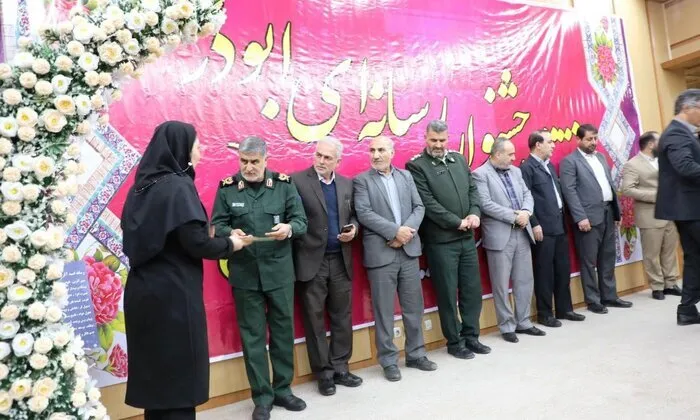 خبرنگاران مرکز ایلام در هشتمین جشنواره رسانه ای ابوذر حائز رتبه های برتر شدند