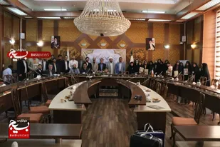 نشست هم&zwnj;اندیشی و آئین تجلیل از عوامل اجرایی جشنواره بزرگ قرآنی بهترین پناه برگزار شد