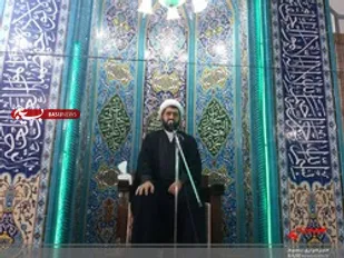 علمای دین مسیر زندگی را برای بشریت روشن کرده&zwnj;اند