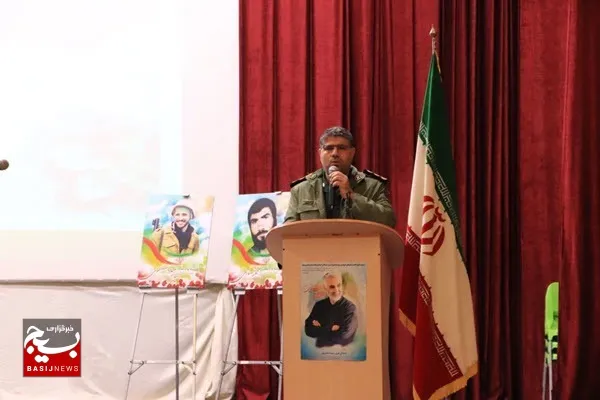 شهید سلیمانی نقش مهمی در امت‌سازی بیانیه گام دوم انقلاب داشت