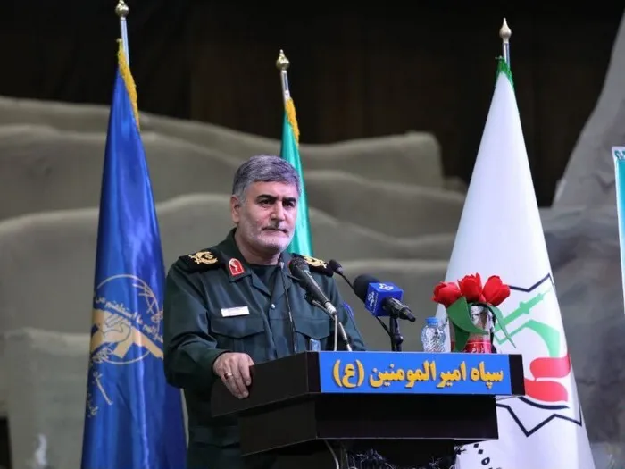 روحانیون در دفاع مقدس نقش محوری داشتند