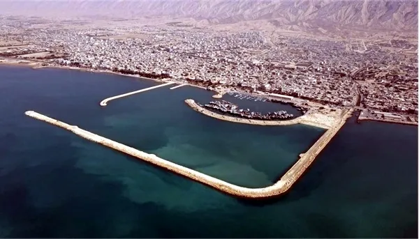 رشد ۷۰ درصدی تخلیه و بارگیری کالا در کنگان