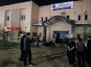 خاموش شدن آتش در اداره تامین اجتماعی امیدیه