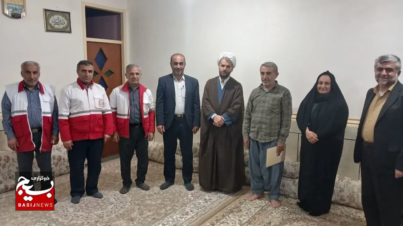 از۶ جانباز دفاع مقدس در باغملک دیدار و تجلیل به عمل آمد