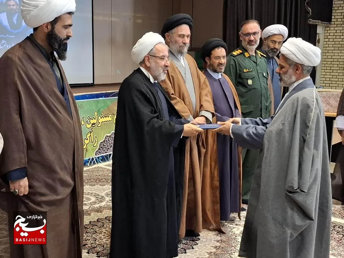 مسئول جدید نمایندگی ولی‌فقیه ناحیه مقاومت بسیج شهرستان بروجرد منصوب شد