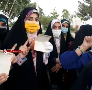 جشن دهه کرامت با حضور رای اولی ها در خمینی شهر