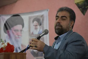 نتیجه اعتماد به آمریکا ضربه زدن به کشور است/ &laquo;رئیس جمهوری&raquo; می&zwnj;خواهیم که حیثیت خود را خرج مملکت کند