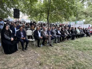 جشنواره گردو در شهر سهرورد استان زنجان برگزار شد