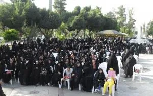 اجتماع مدافعان حریم خانواده در  میدان هفت حوض تهران برگزار شد