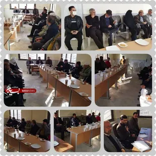 نشست مشاور وزیر فرهنگ و ارشاد اسلامی با جمعی از هنرمندان شاخص و ارزشی شهرستان تایباد