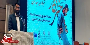 خبرنگار در جنگ روایت ها پرده از تزویر برمی دارد