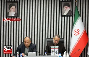 برگزاری چهارمین جلسه شورای فرماندهان و معاونین مرکز بسیج کل وزارت نفت به ریاست دکتر سید عباس بهشتی / تأکید بر نقش بسیج در حمایت از دولت و صرفه&zwnj;جویی ملی