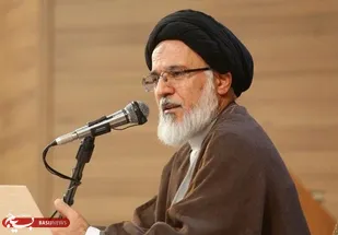 علامه مصباح یزدی پرچم&zwnj;دار مبارزه با جریان انحرافی دنیای اسلام بود