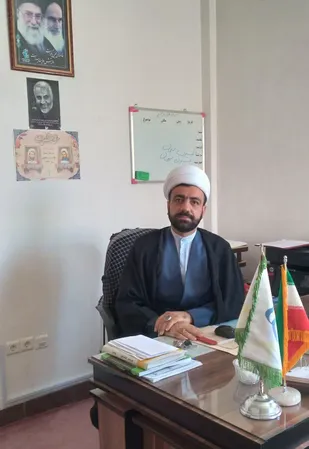 فعالیت 38گروه جهادی بسیج طلاب در مناطق محروم/ حضور 40 طلبه بسیجی در بیمارستانها در پنج پیک کرونا