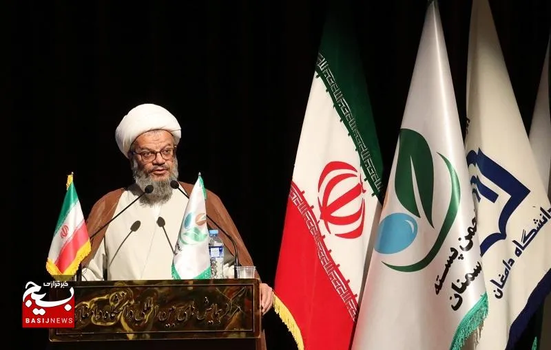 دامغان خاستگاه پسته ایران است/ یاری نیازمندان شکر عملی این محصول ارزشمند