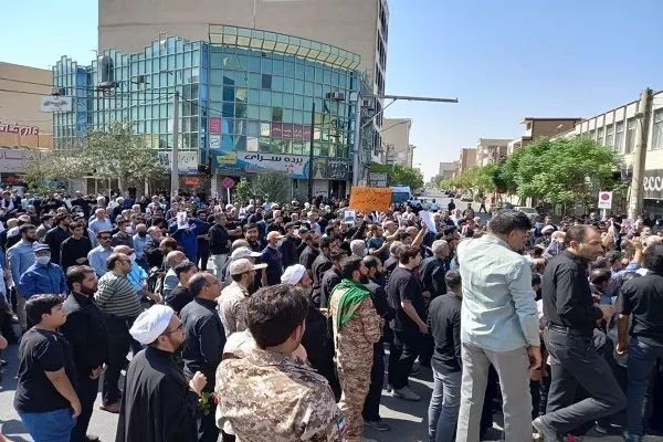 پیکر مطهر شهید «محمدحسین سروری راد» در گرمسار تشییع شد