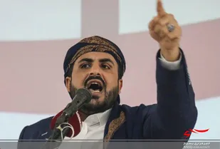 خواهان صلح جنگ را تمام کند و از یمن خارج شود