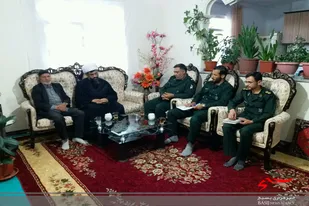 دیدار امام جمعه شهر دمق با خانواده شهدا