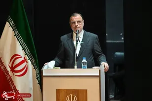 همه ما موظف به جهاد تبیین هستیم/ تنها خط قرمز ما مردم هستند