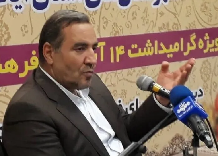 آموزش و پرورش و دانشگاه ها نقش کلیدی در جهاد تبیین برای دهه هشتادی ها و نودی ها دارند
