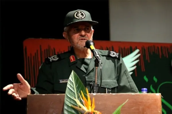 شهدا صاحب مکتب بودند/سردار سلیمانی نماینده تفکر شهدا بود