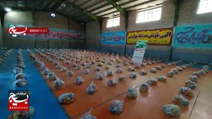 توزیع ۱۰۰۰ بسته کمک مؤمنانه یلدای مهدوی در باخرز+تصاویر