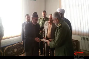 دیدار جانشین فرمانده سپاه انصارالحسین(ع) همدان با خانواده شهید &laquo;فراهانی&raquo;