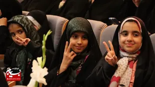 جامعه ای در خطر است که علم افرادش کم باشد