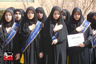 راهیان نور مجازی و تجدید بیعت دانش آموزان با شهدا