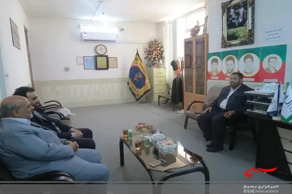 دیدار مديركل فرهنگ و ارشاد اسلامي سيستان‌وبلوچستان با مداح اهل بيت در زاهدان