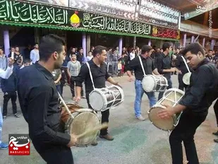 آئین مراسم دمام زنی عزاداران سید و سالار شهیدان در گناباد +فیلم
