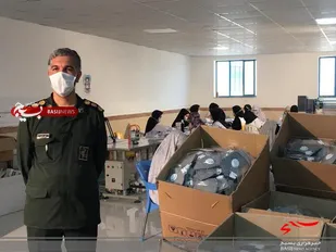 جوانان بسیجی همدان در میدان مبارزه با ویروس کرونا/ تولید روزانه ۱۵ تا ۲۰ هزار ماسک فیلتردار توسط بسیج در همدان
