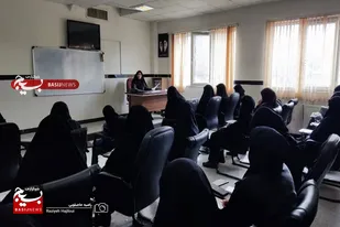 برگزاری دوره تربیت راویان جایگاه و نقش زن در اسلام به همت بسیج جامعه زنان استان همدان