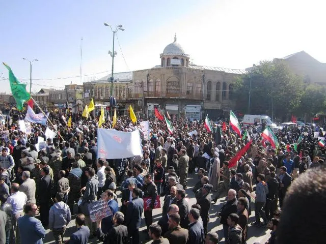 دارالمومنین همدان یکپارچه فریاد «مرگ بر آمریکا» شد