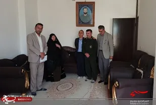 سرکشی از خانواده شهدای کارمند توسط مسئول سازمان بسیج کارمندان استان